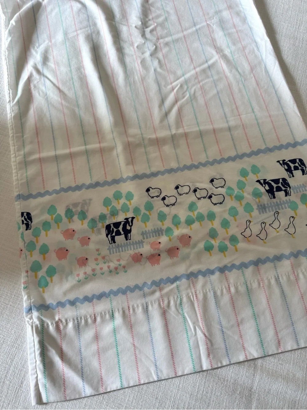 Stevens Vintage Farm Cottage Pillowcase